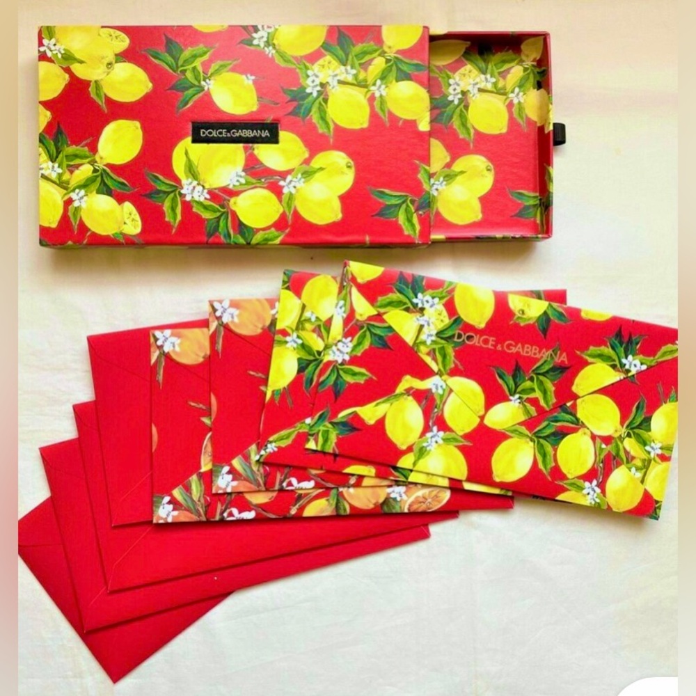 Dolce & Gabbana 2016 Boxed Set of Red Envelopes & Lemon Prints with Insignia NIB